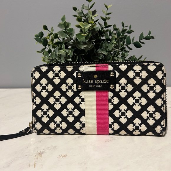 kate spade Handbags - Kate Spade Black and Cream Wallet with Pink Stripe